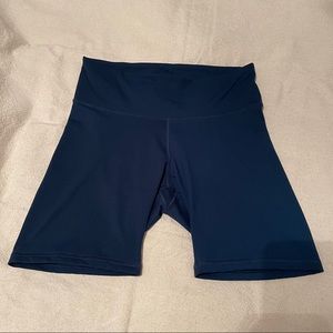 Like New Old Navy navy bike shorts size XL